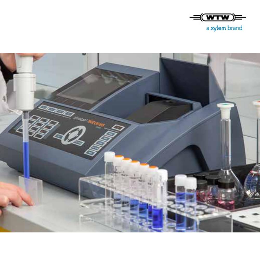 Spectrophotometer Photolab 7600 1